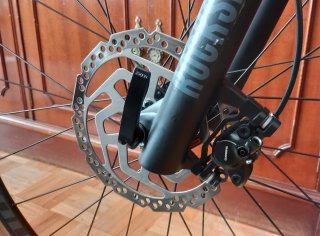 Bicicleta Specialized Rockhopper Expert 2025