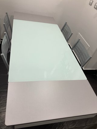 Mesa extensible cocina + 4 sillas