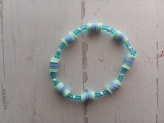 Pulseras artesanales cuentas pastel