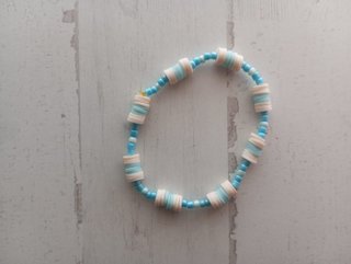 Pulseras artesanales cuentas pastel