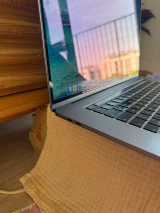 MacBook Pro 16" 2019 i7 16GB RAM 512 GB SSD