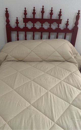 2 Camas 80cm con cabecero de madera rojo