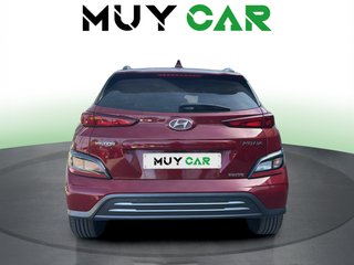Hyundai Kona EV Maxx 100 kW (136 CV)