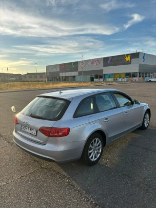 Audi A4 2014
