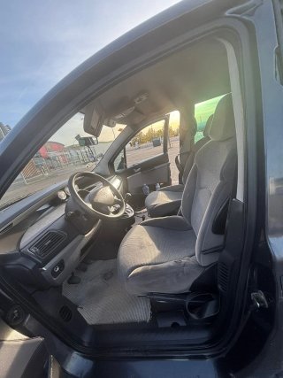 Peugeot 807 2006