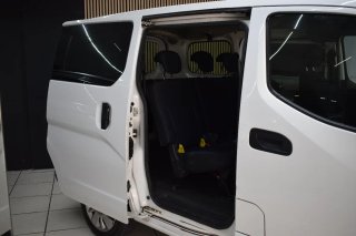 Nissan NV200 2016