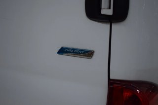 Nissan NV200 2016