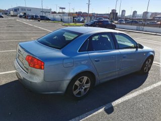 Audi A4 3.0 V6 quattro automático • 156.000 km