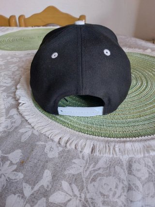 Gorra New Era Raiders Negra y Blanca