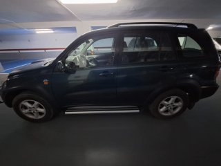 Toyota RAV4 2001