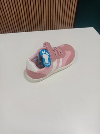 Deportivo barefoot rosa T.33