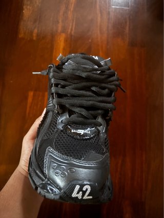 Balenciaga Runner LED Nero Viola