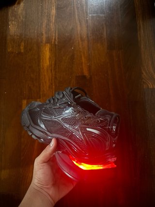 Balenciaga Runner LED Nero Viola
