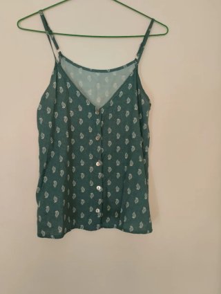 Top verde boho con estampado