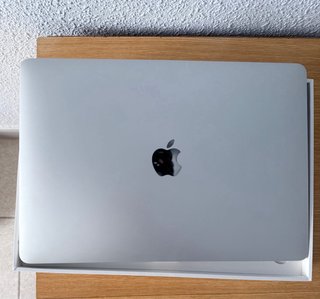 MacBook Air 13 2020 500GB SSD retina como nuevo