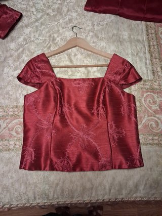 CONJUNTO FIESTA ROJO CEREZA
