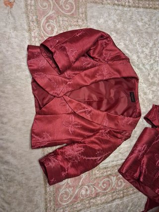 CONJUNTO FIESTA ROJO CEREZA