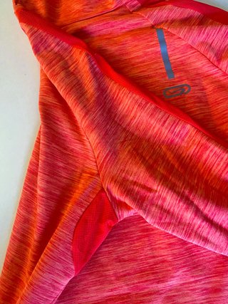 Sudadera Decathlon con capucha
