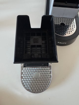 Cafetera Nespresso Krups Citiz Plata