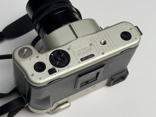 Mamiya 7 II + Objetivo 65mm f4. Oferta