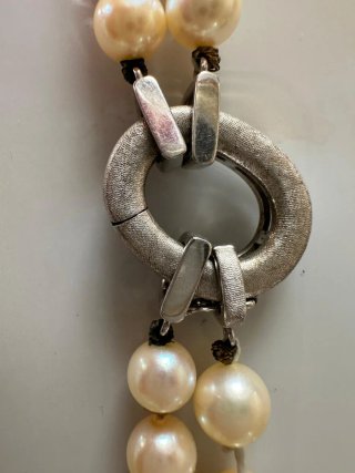 Collana doppia perle mare chiusura oro bianco