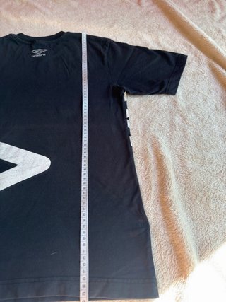 Camiseta Umbro Negra Logo Grande