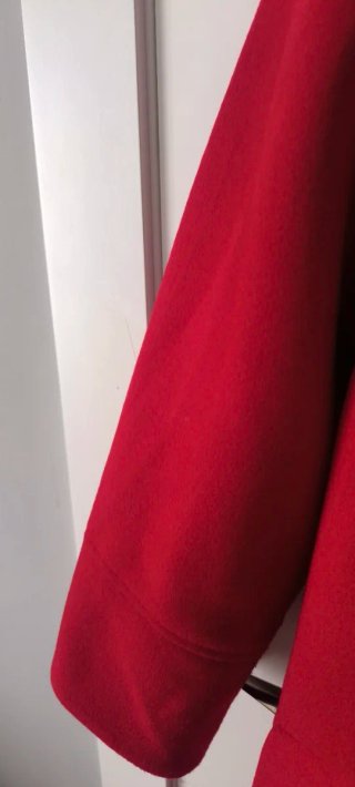 Abrigo rojo largo