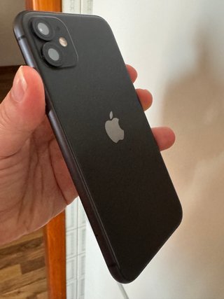 iPhone 11 128GB Nero - Funzionante con DIFETTI
