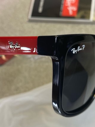 Gafas Ray-Ban RB 8342 en colaboración con Ferrari.