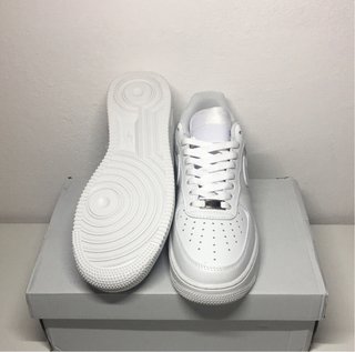 Nike Air Force 1 '07 White