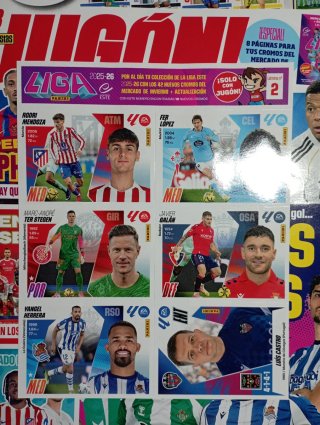 Colección LIGA 2025-26: 3 cromos de invierno