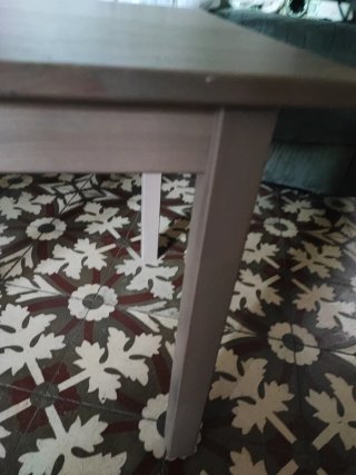 Mesa infantil de madera