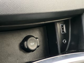 Peugeot 308 / Gasolina / Manual / Año 2016