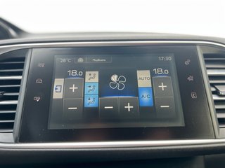 Peugeot 308 / Gasolina / Manual / Año 2016
