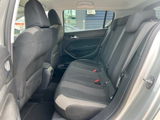 Peugeot 308 / Gasolina / Manual / Año 2016