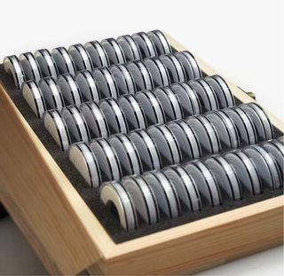 Estuche para monedas de madera