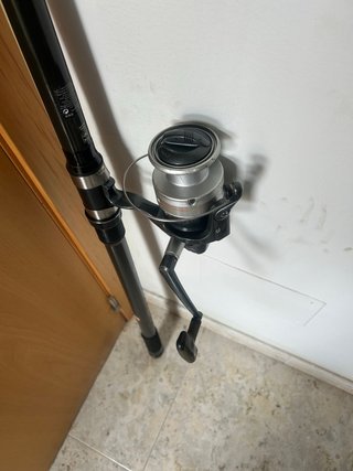 Caña de pesca + carrete Mas cosas en mi perfil