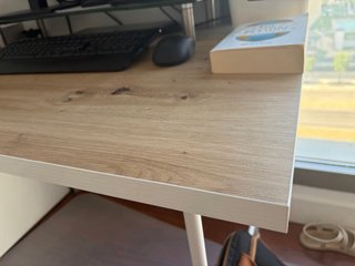 Tavolo da ufficio in legno con cassetti