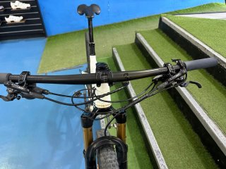 Orbea Oiz M-Pro 2022 Montaña (talla M)