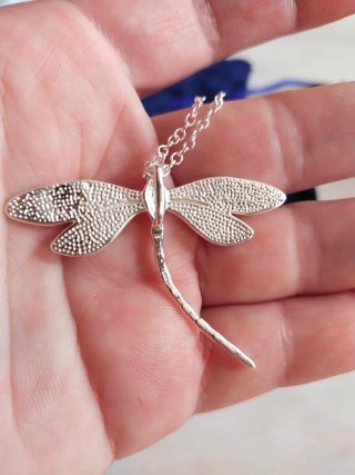 Collar libélula