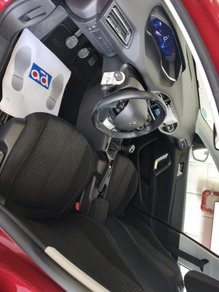 Peugeot 308 2021