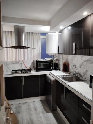 Se alquilan habitaciones en piso compartido Zaidín