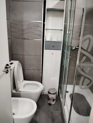 Se alquilan habitaciones en piso compartido Zaidín
