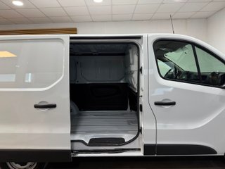 NV300 2,ODCI 120CV L1H1 2021