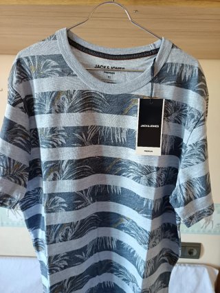 Camiseta Jack & Jones Talla M Rayas