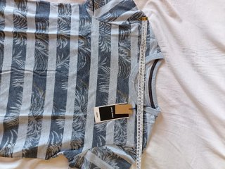 Camiseta Jack & Jones Talla M Rayas