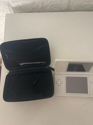 Nintendo DS Blanca + 3 Juegos + Cargador