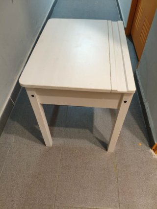 Pupitre infantil Ikea Sundvik