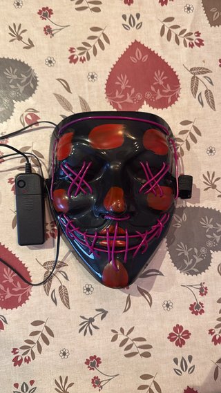 Máscara LED Halloween Negra y Fucsia