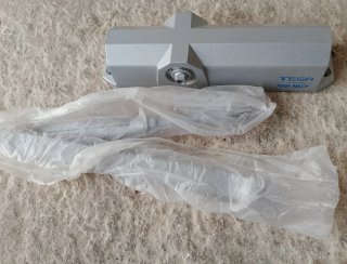 Muelle puerta TESA ASSA ABLOY